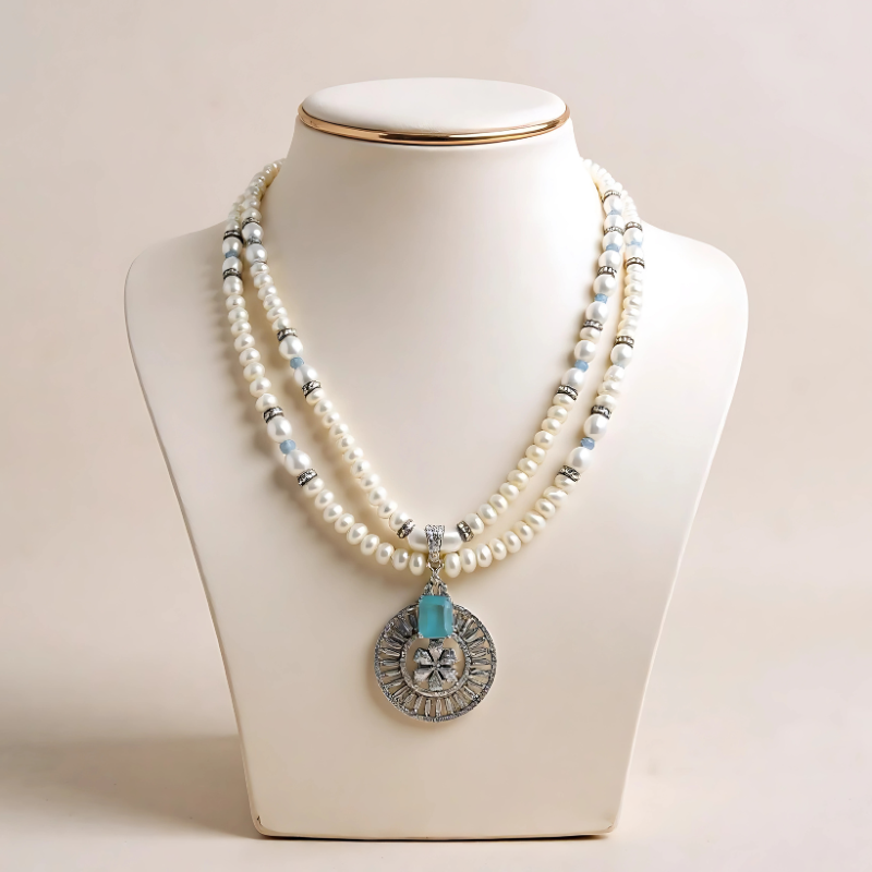 Pearls With Pendent 2 Lines Set