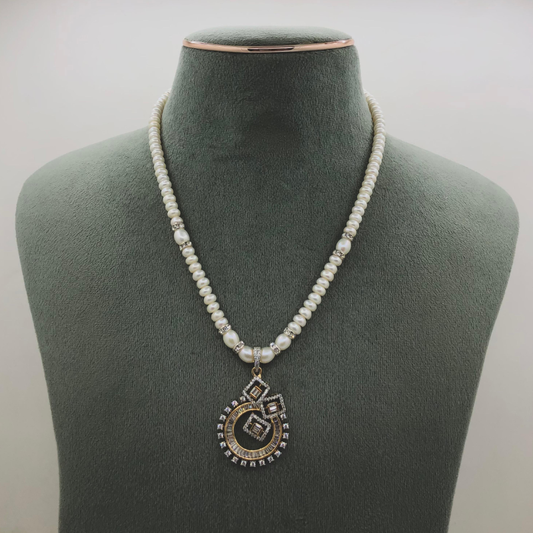 FLAT PEARLS WITH PENDENT 1 LINE SET