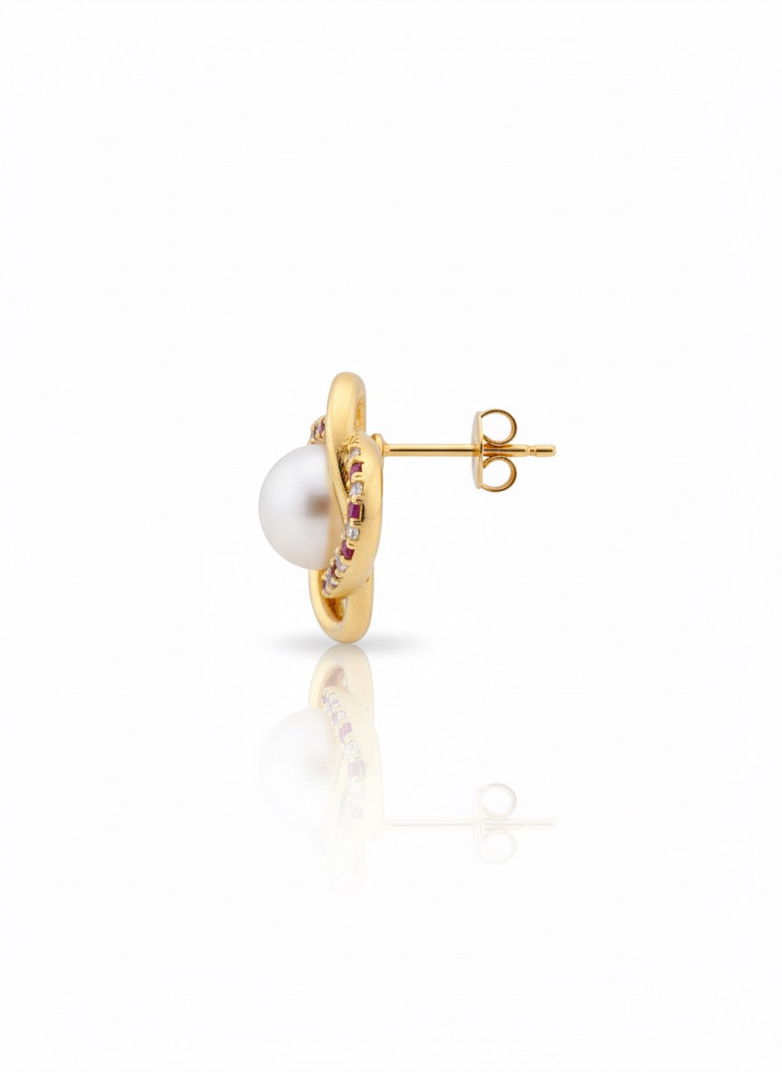 Clover Knot Pearl Studs