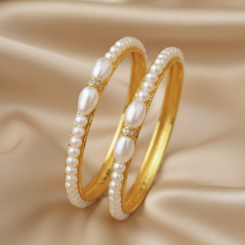 Royal Pearl Bangle – Classic Elegance