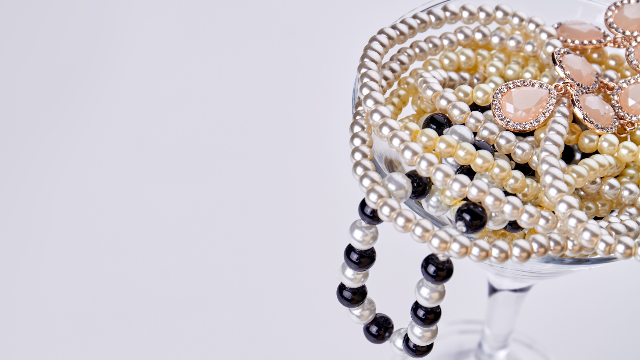 The Timeless Elegance of Pearls: Why They're Always in Style