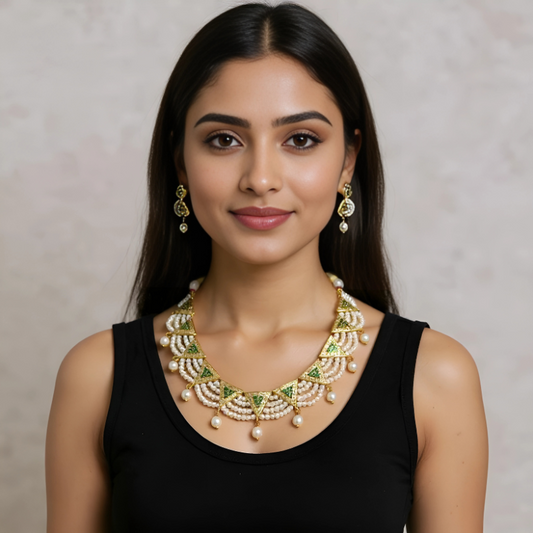 Pearls Necklace Set