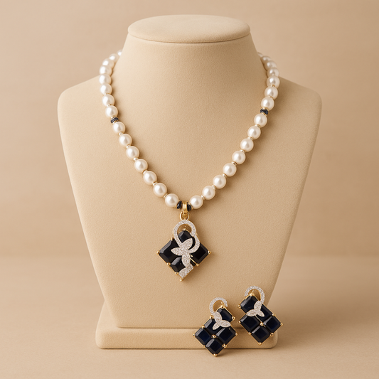 Noor Sapphire Bow Pendant set