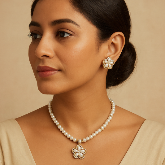 Daisy Pearl Pendant Set