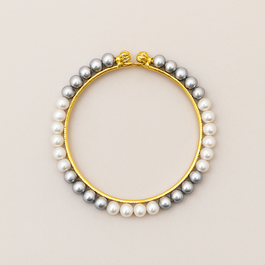 Two-Tone Pearl Bangle – White & Grey Elegance