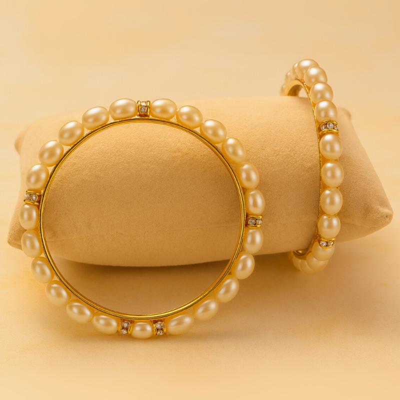 Elegant Rice Pearl Bangle – Traditional Grace