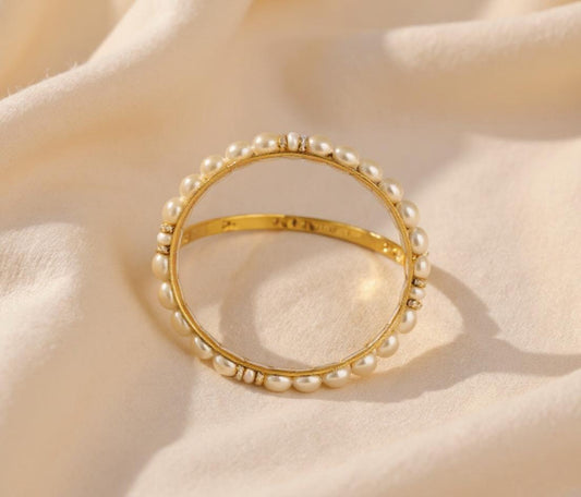 Naira Pearl Bangles- Heritage Grace