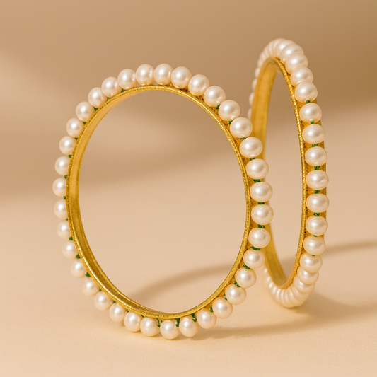 Pearl Bangle with Emerald Accents – Regal Design