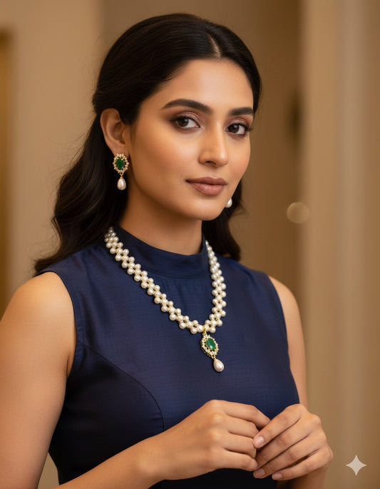 Emerald Bloom Pearl Set