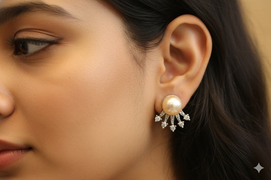 Aura Pearl Studs