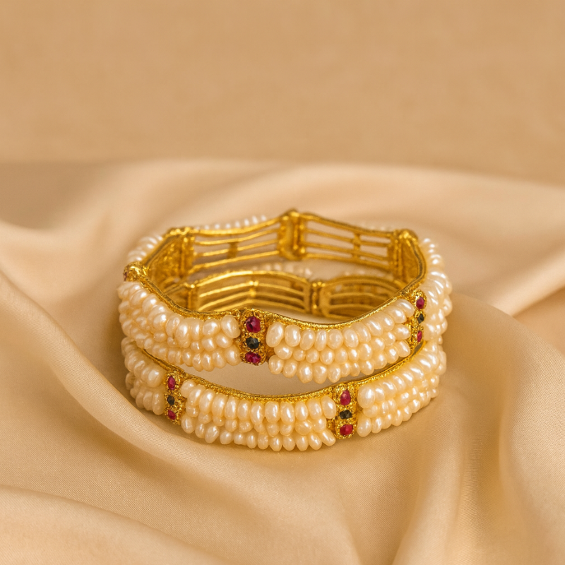 Svarna Gem Bangles- Pearl Cluster