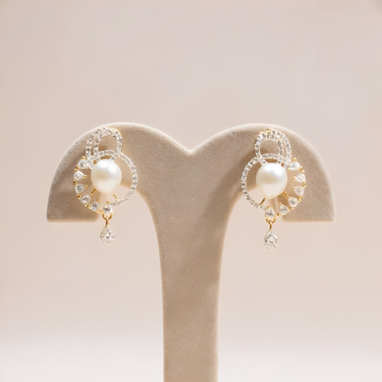 Pearls With Pendent 2 Lines Set