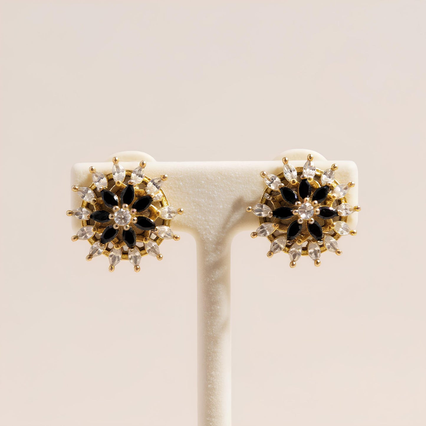 Regal Pearl Choker Set – Signature Grace